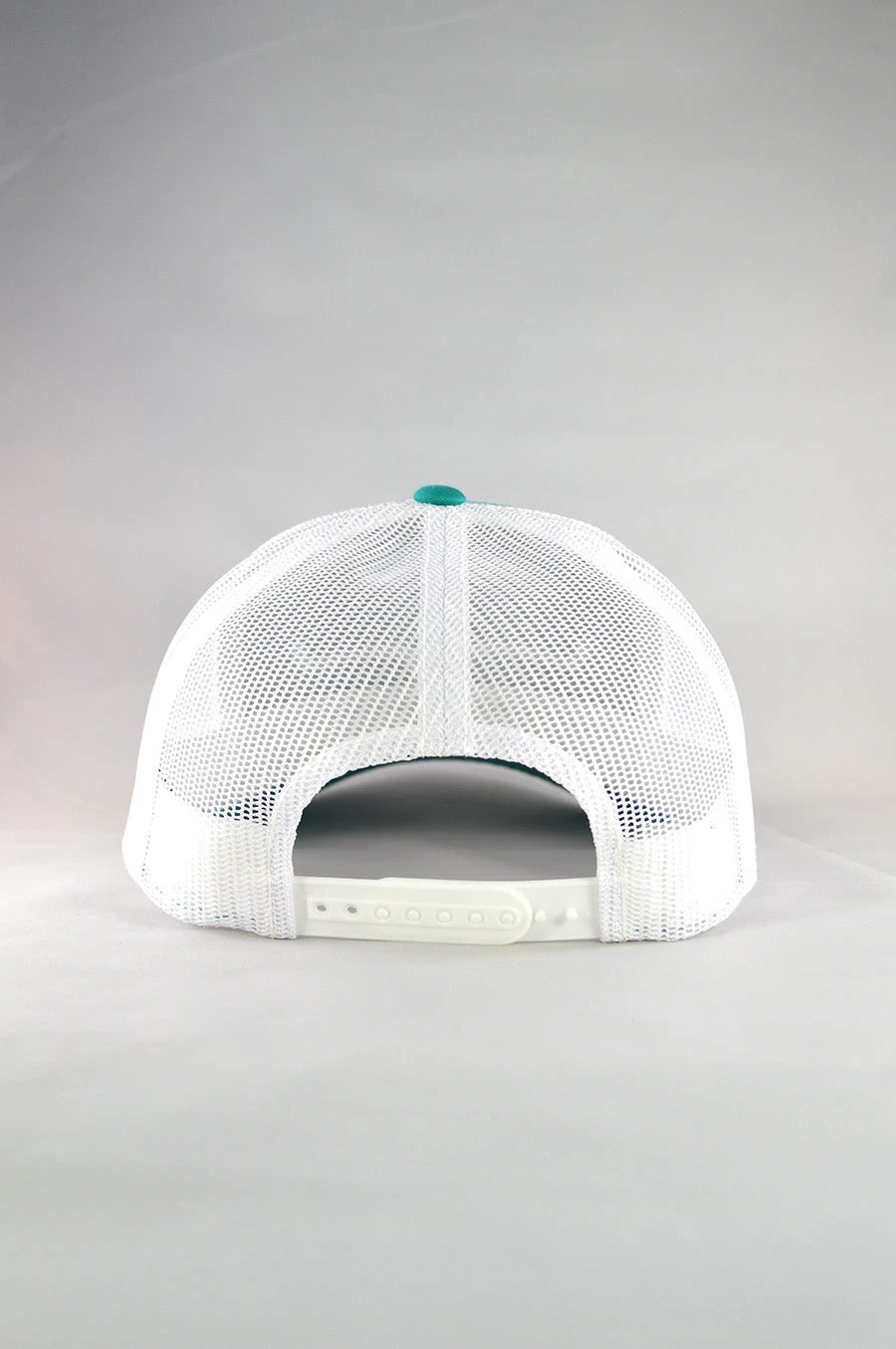 'Kimes Ranch' Men's Weekly Trucker Cap - Teal / White - Image 4